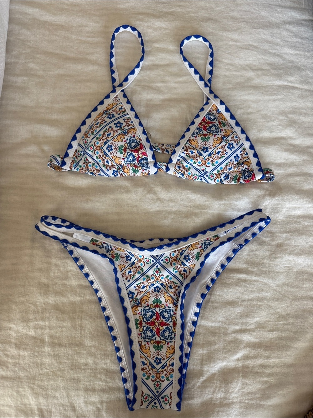Women’s Ditsy Floral Bikini